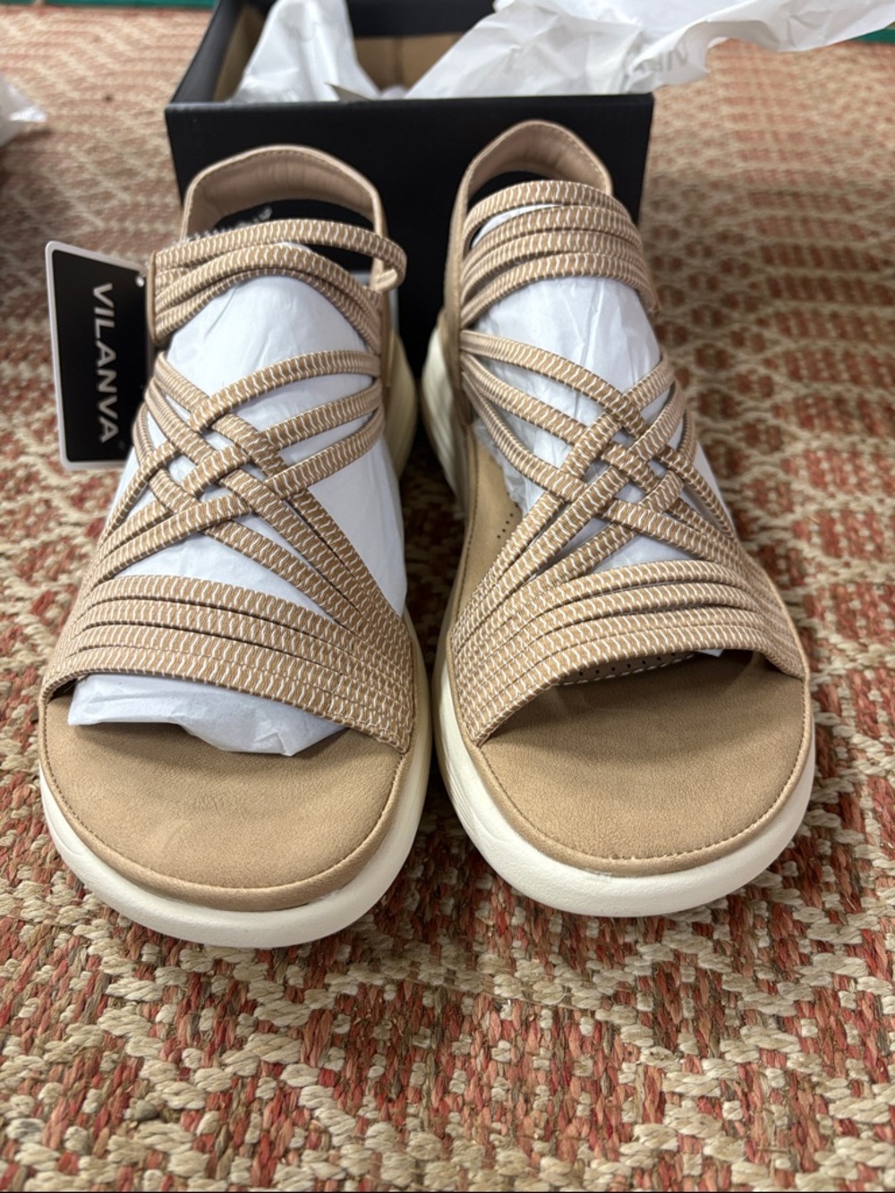 Vilanva sandals nwt